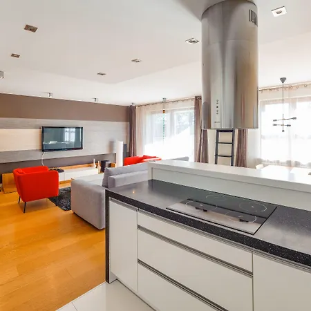 Sun & Snow, Wczasowa Apartamenty Poludniowe דירה